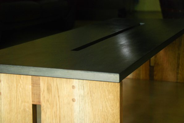 Concrete coffee table DARK SQUARE