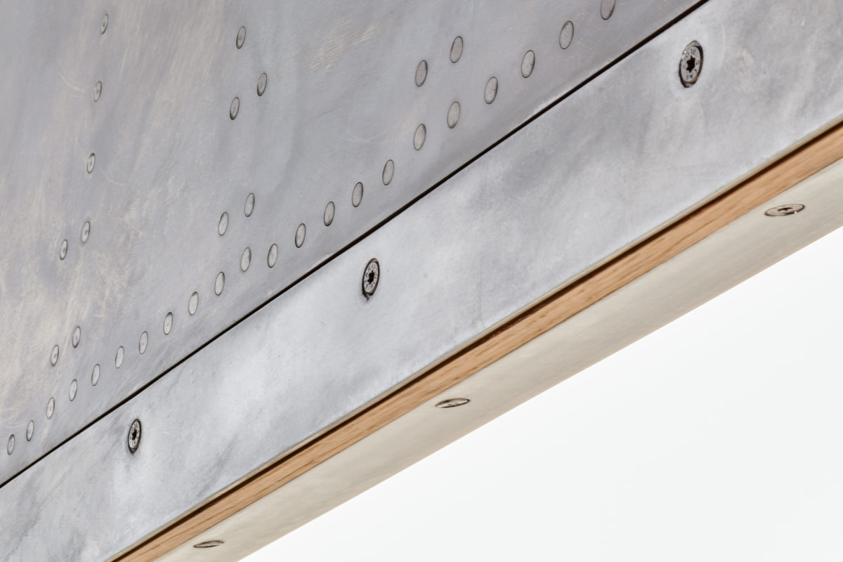 APF airbus luminaire ©Brut Design - A piece of sky - artisan designer - mobilier contemporain sur mesure