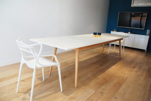 Table dekton céramique - Pied compas scandinave - table de réunion - ©BrutDesign - Artisan designer - Gers - Lot et Garonne - Sud Ouest- France