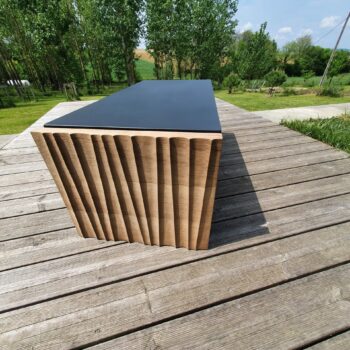 Table basse design bois et acier ©BrutDesign