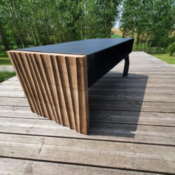 Table basse design bois et acier ©BrutDesign