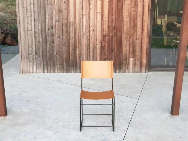 Testées et approuvées! Chaises en cuir toutes essayées par mes soins. #dancedeschaises

Nous étudions tous vos projets et commandes personnalisées. 

#chaisecuiretacier #chaisedesign #mobiliercontemporain #mobilierdesign #mobiliersurmesure #artisandesigner #creationmobilier #designlovers #mobiliergers #parisdesign  #artisanfrance #madeinfrance #déco